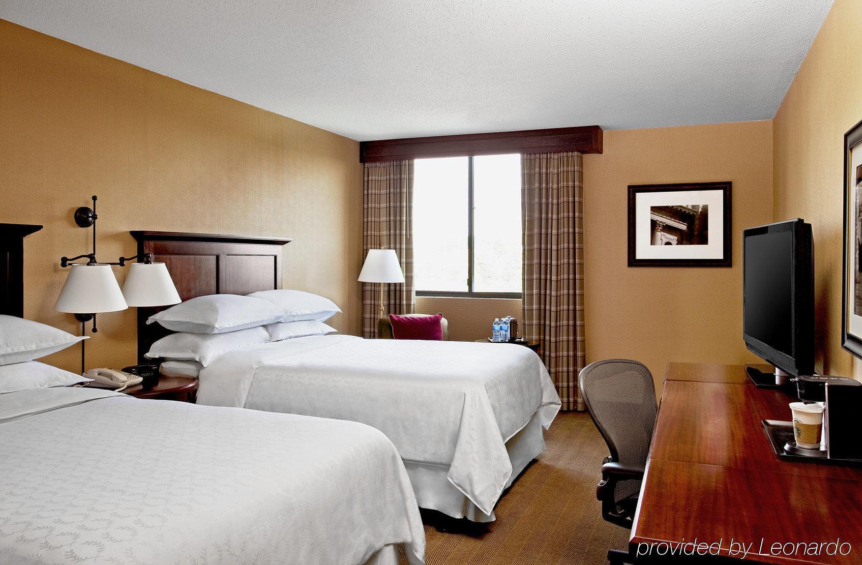 Sheraton Harrisburg Hershey Hotel الغرفة الصورة